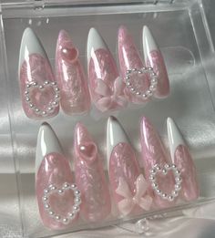 Cute Nails For Fair, Cute Nail Charms, Pink Charm Nails, Pink Nails With Charms, French Tip Pearl, Pink Princess Nails, Pink Y2k Nails, Pink Pearl Nails, Pink Stiletto Nails