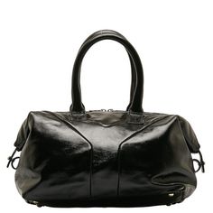 This Yves Saint Laurent Patent Leather Easy Y Handbag Bag Features A Black Patent Leather Body In Size 30-17-14 For Female In Ab Condition. Yves Saint Laurent Bags, Boston Bag, Black Patent Leather, Birkin Bag, Gucci Jackie Bag, Vintage Dior, Dior Saddle Bag, Louis Vuitton Neverfull, Hermes Bag Birkin