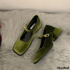 Olivia Mark - High-End Suede Heeled Sandals for Women's Special Occasions Ladies Evening Wear, Velvet Mary Janes, Womens Evening Wear, Buying Shoes, Mode Shoes, Mary Jane Shoes Flat, Square Toe Shoes, Luxury Party, Suede High Heels