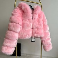 Shopping Cart Cropped Fur Jacket, Necklace 2023, Pink Faux Fur Jacket, Short Faux Fur Coat, Fur Outfit, Pink Fur Coat, Fur Hooded Jacket, Faux Fur Hooded Jacket, Faux Fur Cropped Jacket