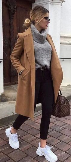 30+ Super Stylish Winter Outfits for Women 2023 - HubPages Stylish Winter Outfits, Winter Fashion Outfits Casual, Look Retro, Camel Coat, Mode Inspo, Looks Chic, Casual Winter Outfits, Autumn Outfit, Fall Fashion Outfits