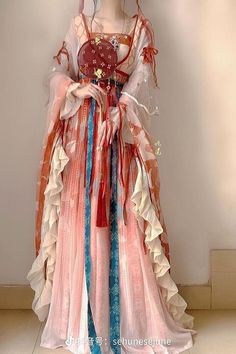 Chinese Fancy Dress, Chinese Style Dress, Traditional Chinese Dress, Old Fashion Dresses, Hanfu Dress, Chinese Hairstyle, China Dress, Fantasy Dress