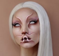 Cryptid Makeup, Mythical Creatures Makeup, Extraterrestrial Makeup, Goblin Makeup, Drag Makeup Ideas, Drag Makeup Looks, Alien Makeup Looks, Horror Makeup Ideas, Sfx Makeup Looks