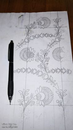 Saree Sketch, Buddhist Art Drawing, Running Design, Weave Shop, Floral Line Art, New Saree Designs, Fabric Patterns Design, Textile Prints Design, Outline Designs