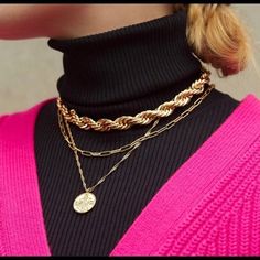 Glam It Up With This Chunky Rope Chain. Choker Length! Perfect For Layering. Bold Necklace Makes A Statement. Nwt Bold Necklace, Coin Pendant Necklace, Coin Earrings, Jewelry Model, Influencers Fashion, Gold Necklace Layered, Rope Necklace, Ring Fit, Coin Pendant