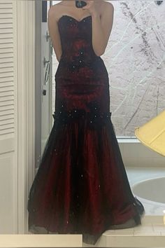 Vampire Prom Dress Aesthetic, Vampire Party Dress, Red And Black Prom Dress Goth, Red And Black Gothic Prom Dress, Red And Black Goth Prom Dress, Rockstar Gf Prom Dress, Goth Quinceanera Theme, Goth Quince, Goth Dress Prom