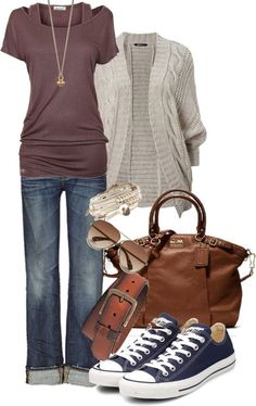 jeans + tee + chucks or change out the chucks for some kitten heels and perfect casual Friday work apparel! 2023 Basic Outfits, Spring Clothes For Women 2024, Casual Nice Outfit, Trendy Womens Outfits, Minimalisticky Chic, Comfortable Fall Outfits, Converse Outfits, Cuff Jeans, Trendy Fall Fashion