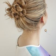 30 Buns in 30 Days Archives - Hair Romance Romance Challenge, Twist Bun, Hair Today, Gorgeous Hair, Womens Haircuts