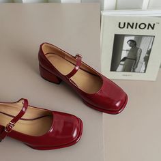 Shoe Inspo, Aesthetic Shoes, Swag Shoes, Pretty Shoes, Dream Shoes, Mode Vintage, Mary Jane Shoes, Red Shoes