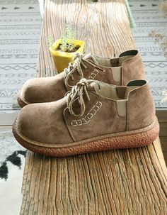 Womens Wide Shoes, Moccasin Pattern, Comfortable Wedges, Earth Shoes, Wide Shoes, Comfy Shoes, Diy Shoes, Platform Wedge, Wedge Boots