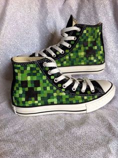 @galacticotaku ⚛☹ Cool Converse, Custom Converse, All Stars Converse, Shoe Art, Converse Sneakers