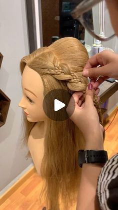 Teen Updo Hairstyles, Hairstyles With Crown Tiaras, Hair Styles Graduation, Unique Braid Styles, Haircuts Trending, Down Hairstyles For Long Hair, Graduated Bob Haircuts, Hair Updos Tutorials, Competition Hair