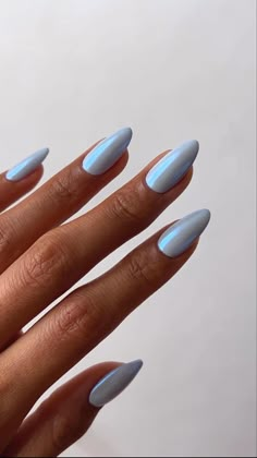 Spring Nails 2024 Trends Almond Simple, 2024 Colors, Blue Chrome Nails, Light Blue Nails, Baby Blue Nails, Chrome Nail Art, Chrome Nails Designs, Blue Chrome, Nagel Tips