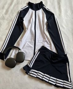 Tennis Clothes, Sporty Outfits, 가을 패션, Casual Style Outfits, Teen Fashion Outfits, Dream Clothes, Follow For More, Everyday Outfits