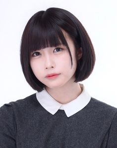 Japanese Haircut, Beautiful Wallpapers For Iphone, Asian Short Hair, Hey Girl, Kawaii Girl, Japanese Fashion, Bob Hairstyles