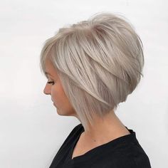 Inverted Bob Haircuts, Tan Skin Blonde Hair, Inverted Bob Hairstyles, Hair Specialist, Layered Bob Hairstyles