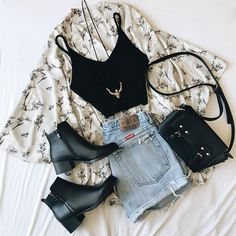 just $5 + 30% off site wide! Use code SALE30 www.bellexo.com #ootd #vintage #hipster #trendy #outfit #sunflower #grunge #spring #summer #2018 #outfit #socks #floral #flower Hipster Outfits, Grunge Look, 90s Grunge, Hipster Fashion, 2019 Fashion, Fashion Spring, Grunge Style, Soft Grunge, Rave Outfits