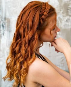 Braid hairstyle Red Head Braided Hairstyles, Wedding Red Hairstyles, Prom Hairstyles Red Hair, Red Hair Wedding Hairstyles, Wedding Hairstyles Red Hair, Braided Red Hair, Braided Hairstyles Simple, Hairstyles For Redheads, Redhead Hairstyles Long