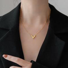 Steel Necklace, Letter Necklace, Gold Plated Necklace, Girls Jewelry, Steel Jewelry, Steel Bracelet, Necklace Designs, Lany, Gold Plating