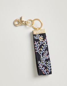 Grab N Go, Outfit Bar, H2o Mermaids, Key Keychain, Cool Car Accessories, Spartina 449, Cute Car Accessories, Favorite Handbags, Bag Charms