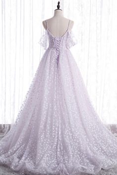 Abito da ballo lungo floreale di tulle floreale delizioso, lavanda un abito da sera da sera in linea
Silhouette: a-line
Materiale: tulle
BASSA: naturale
DETTAGLI DELLA DIETTRO: Lace-up
Lunghezza: lunghezza del pavimento
Foresine: completamente foderato
BRA incorporato: Sì Purple V-neck Prom Gown, Lavender Party Gown With Sweetheart Neckline, Purple Tulle Party Gown, Purple Tulle Gown For Party, Purple V-neck Wedding Gown, Lavender Evening Dress For Prom Party, Lavender Evening Dress For Prom Banquet, Lavender Gown For Prom Season Party, Lavender Gown For Prom Party