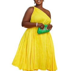 Find ideas๏ฟฝand inspiration for NEW Stylish Women Sloping Shoulder Sleeveless Ruffled Solid Club Party Dress, Women's Dresses Queen Latifah Dresses, Nomzamo Mbatha Dresses, Zimbabwe Roora Dresses, Wedding Midi Dress, Pleated Party Dress, American Summer, Day To Night Dresses, African Dresses For Women, Women Sleeve