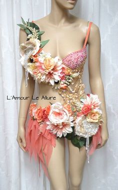 http://lamourleallure.storenvy.com/products/19061428-premade-spring-peach-fairy-monokini-cosplay-dance-costume-rave-bra-halloween Edc Fits, Halloween Burlesque, Rave Outfits Diy, Nocturnal Wonderland, Burlesque Bra, Pixie Costume, Sweet As A Peach, Show Girl, Fairy Halloween Costumes