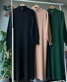 Hijab Chic, Cute Funny Quotes, Hijab Style, Muslim Fashion, Winter Collection, Hijab Fashion, Stylish Outfits