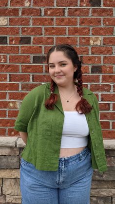 Baggy Pants Outfit Midsize, Midsize Body Positive, Thrifted Outfits Mid Size, Overalls Midsize, Body Positive Outfits, Midsize Indie Outfits, Midsize Cottagecore Outfits, Plus Size Vest Outfits, Summer Style Midsize