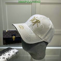 Size: Standard Size It comes with Dust box, Care manual, Tag, and Paper bag. Luxury White Baseball Cap, Luxury White Snapback Hat, Designer White Snapback Hat, Designer White Visor Baseball Cap, Designer Adjustable Hats For Travel, Luxury White Visor Hat, Designer White Visor Hat, Designer White Hat With Curved Brim, Designer Baseball Cap For Travel