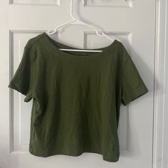 Gap Short Sleeve Shirt Color: Green Size: Medium Brand New With Tags Excellent Condition! Gap Casual Crop Top For Spring, Casual Gap Crop Top For Spring, Fitted Casual Crop Top By Gap, Green Summer Tops For Everyday, Green Everyday Tops For Summer, Green Tops For Everyday Summer Wear, Green Everyday Summer Tops, Gap Tops For Spring, Gap Summer Shirt