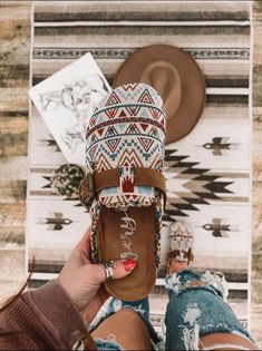 Hippie Professional Outfits, Aztec Sandals, Slip On Shoes Womens, Cream Sneakers, Western Accessories