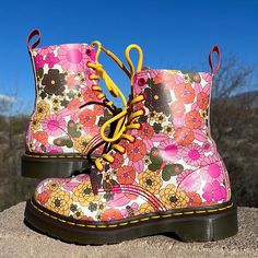 Omg Rare Dr. Martens 1460 Pascal Retro Floral Boots. Throwback To The ‘70’s Of Shag Carpet (That Had To Be Raked! ) And Avocado Appliances! Groovy Flowers In Mary Gold Yellow, Burnt Orange, Brown, Avocado Green, Pink, Purple And White On Soft White Leather Boots. Look Closely And You Might Catch Sight Of Bees And Butterflies Too Pink And Yellow Pull Tabs. Bright Pink Lace Eyelets. Yellow Welt Stitching On Docs Airwair Bouncing Soles. Total Hippie Vibe! These Vintage Dm Boots Are In Really Good C Avocado Appliances, Dm Boots, Dr Martens 1460 Pascal, Groovy Flowers, White Leather Boots, Floral Boots, Shag Carpet, Avocado Green, Pink And Yellow