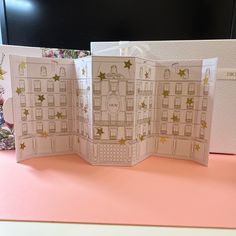 Comes With 4 Mini Bottles In The Advent Calendar!! Advent Calendar Luxury, Dior Gold, Dior Makeup, Mini Bottles, Advent Calendar, Womens Makeup, Advent, Dior, Makeup