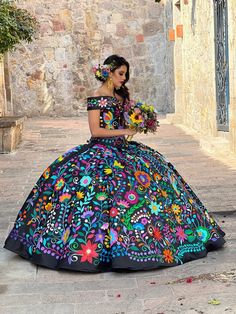 Aaliyah Birthday, Mexico Traditional, Fairytale Food, Mexican Quinceanera Dresses, Quinceañera Dresses, Hand Painted Dress, Ball Gown Skirt, Quince Ideas, Mexican Dresses