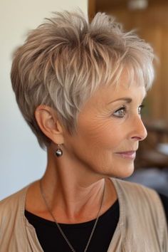 55 Chic Short Haircuts For Older Women: Stylish, Easy &Amp; Age-Defying 31 Short Sassy Haircuts, Short Hair Pixie Cuts, Super Short Hair