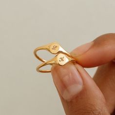 Initial Gold Ring, Oval Signet Ring, Gold Initial Ring, Gold Pinky Ring, Summer Rings, Letter Ring