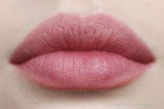 Women Lips, Winter Lip Color, Nyx Soft Matte Lip Cream, Vampy Lips, Winter Lips, Nyx Soft Matte, Makeup Tip, Soft Matte Lip Cream, 얼굴 그리기