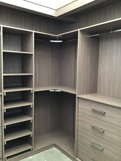 Smart Stunning Storage Corner Almirah Designs, Fitted Sliding Wardrobes, Closet Design Plans, Bad Room Design, Sliding Wardrobes, Wardrobe Design Modern, Almirah Designs