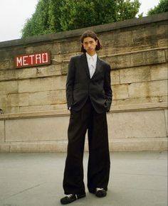 Masculine Semi Formal Outfits, Suits Inspo Men, Thrifted Suits Men, Baggy Prom Suit, Oversized Suits Men 90s, Masc Hoco Outfits, Men’s Formal, Graduation Fits For Men, Debs Suits