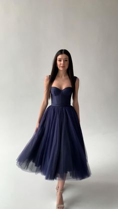 Cropped Prom Dresses, Navy Formal Midi Dress, Formal Mesh Dress, Evening Dresses Knee Length, Black Dress With Bow Straps, What To Wear To A 15 Party As A Guest, Medium Length Dresses Formal, Fancy Graduation Dresses, Mid Length Prom Dresses