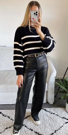 Buisness Casual Outfits, University Outfit, Capsule Wardrobe Outfits, Hijabi Fashion Casual, Outfit Mujer, Corporate Outfits, Effortlessly Chic Outfits, Elegante Casual, Wardrobe Outfits