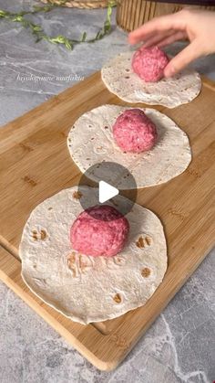 Easy Tortilla Recipe, Beef Recipes Easy, Beef Recipes For Dinner, Mexican Food Recipes Authentic, Big Mac, Food Videos Cooking, Beef Dishes, Meat Dishes