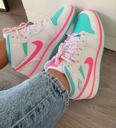 Preppy Nikes, Nike Shoes Women Trendy, Colorful Jordans, Colorful Nike Shoes, Color Changing Shoes, Baddie Shoes, Nike Air Jordan Shoes