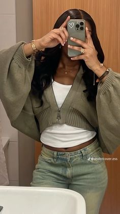 Elevated Sweats Outfit, Fall Girly Outfits, Basic Classy Outfits, Ugh Outfit Ideas, Hangout Fits, Street Style Outfits Casual, Causual Outfits, Simple Trendy Outfits, Cute Simple Outfits