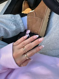 bow nails nail inspo coquette bow ribbon nails Valentines Nails With Bow, Coquette Nails Bow, Pink Bow Acrylic Nails, Trendy Bow Nails, Valentines Nails Coquette, Valentines Bow Nails, Acrylic Nail Designs January, Bow Nails Aesthetic, Couqutte Nails Bow