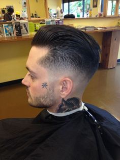 Chicano Hairstyles Men, Chicano Hairstyles, Men's Short Hairstyles, 1960 Hair, Hipster Haircuts For Men, Messy Hair Look, Hair Trends 2015, Hipster Haircut, Growing Your Hair Out