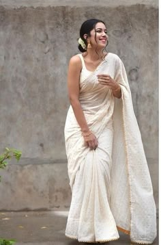 Mirnalini Ravi, Ivory Saree, Fancy Sarees Party Wear