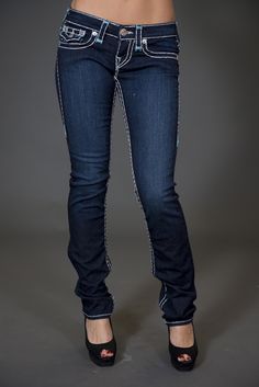 True Religion women skinny jeans,http://www.striderclub.com/womens-skinny-jeans True Religion Jeans Women, Low Rise Pants, Hot Jeans, True Religion Jeans, Bell Bottom, Levis Jeans, True Religion, Favorite Jeans, Bell Bottoms