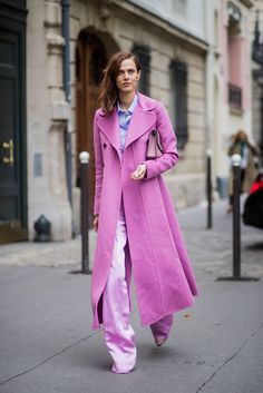 a424ed4bd3a7d6aea720b86d4a360f75 Purple Couture, Aymeline Valade, Pink Street, Street Style 2018, Diva Style, Chic Winter Outfits, October 1st